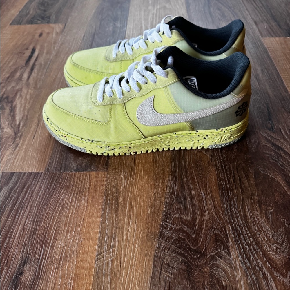 Nike Air Force 1 Low in Yellow and Gray